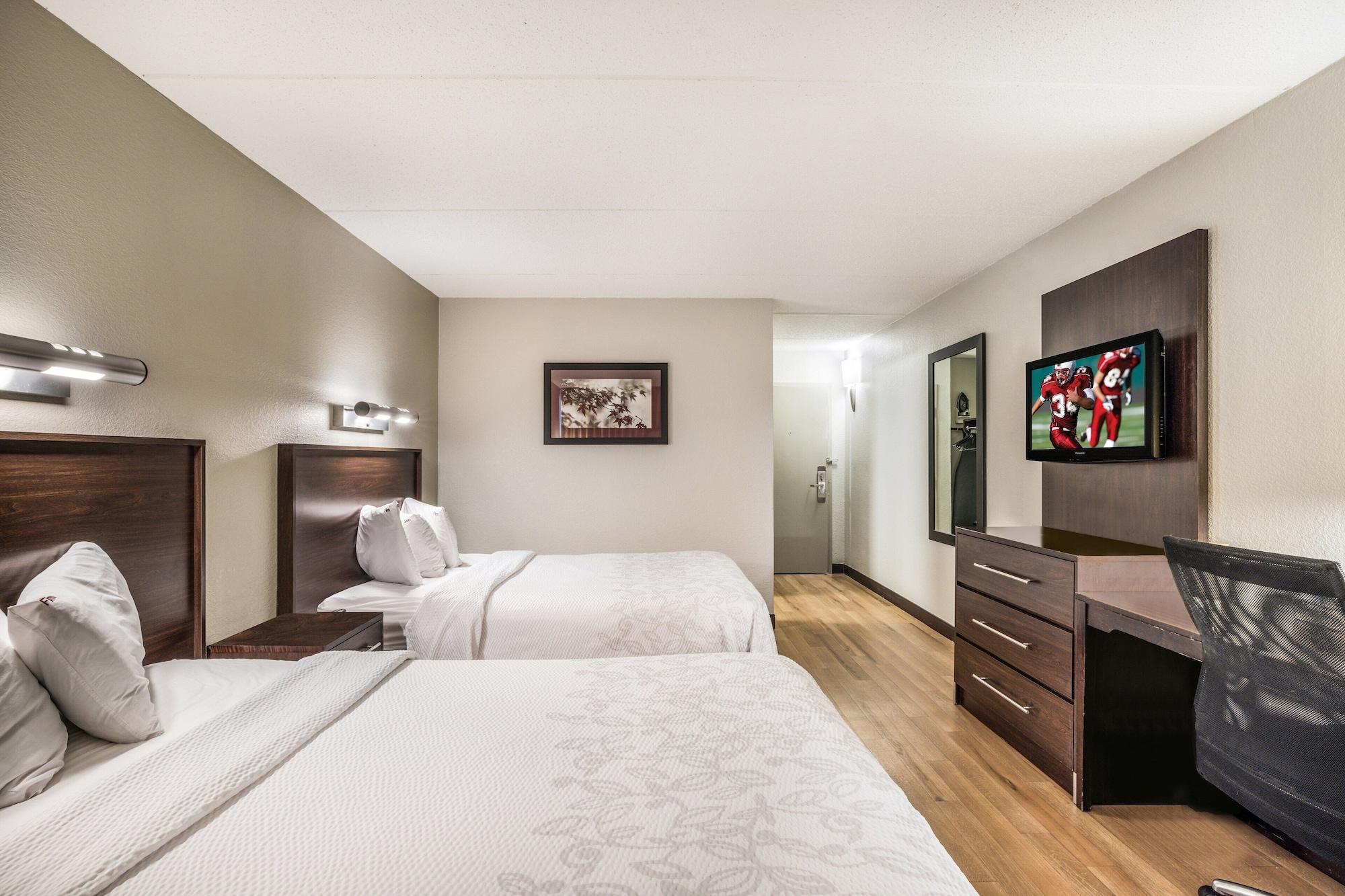 Red Roof Inn Plus+ Boston - Woburn/ Burlington Exterior foto