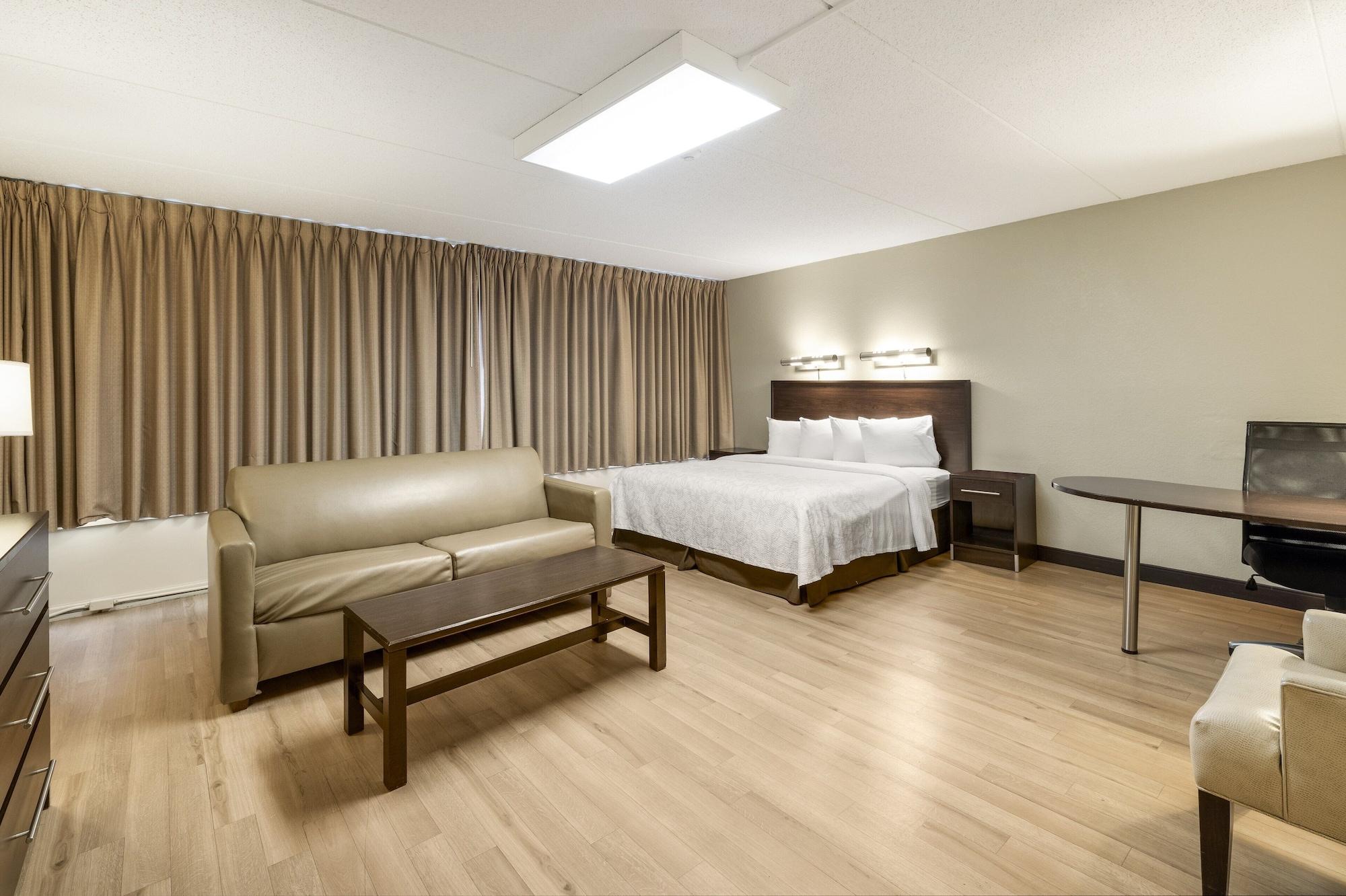 Red Roof Inn Plus+ Boston - Woburn/ Burlington Exterior foto