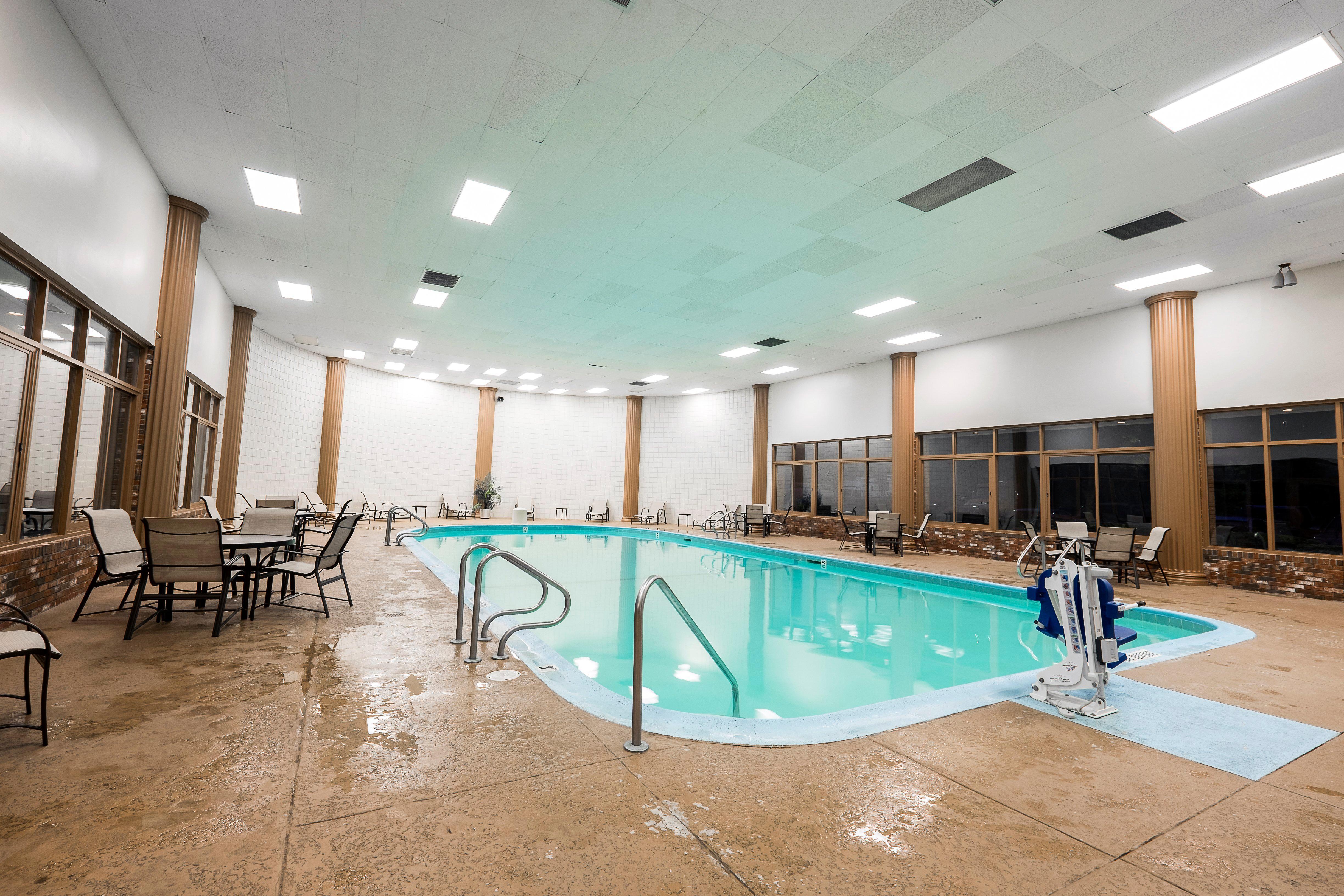 Red Roof Inn Plus+ Boston - Woburn/ Burlington Exterior foto